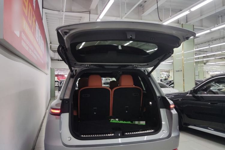Used Li Auto L9 2022 Max model Trunk