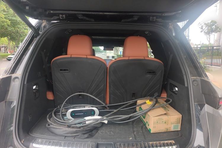 Used Li Auto L9 2022 Max model Trunk