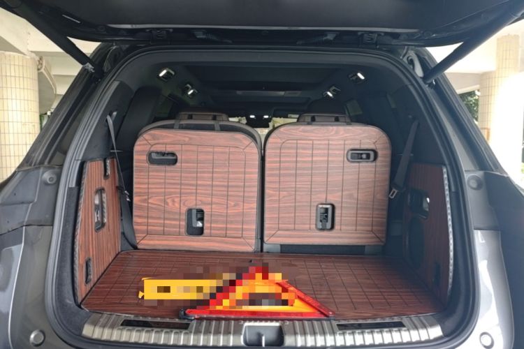 Used Li Auto L9 2022 Max model Trunk