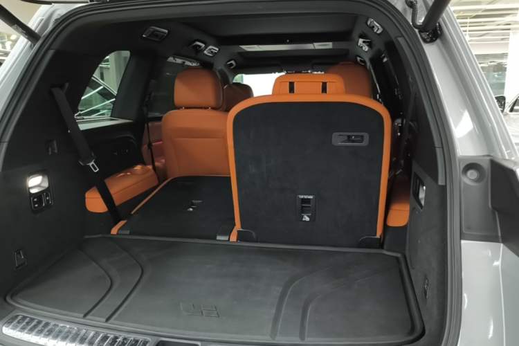 Used Li Auto L9 2022 Max model Trunk