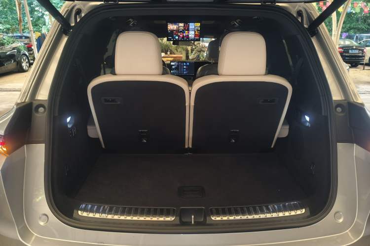 Used Li Auto L9 2022 Max model Trunk