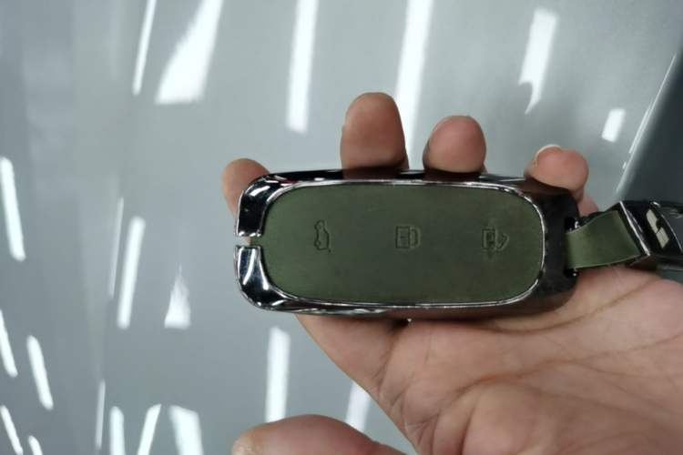 Used Li Auto L9 2022 Max model Vehicle Key