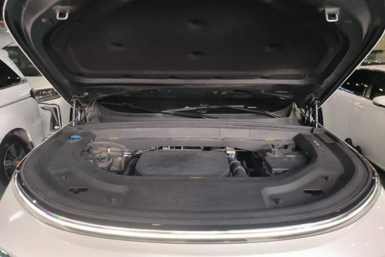 Used Li Auto L9 2022 Max model Engine Bay