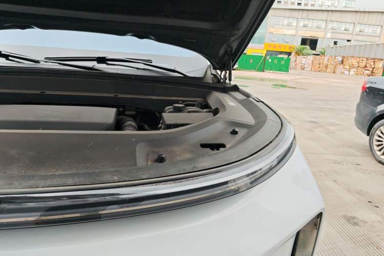 Used Li Auto L9 2022 Max model Engine Bay Left