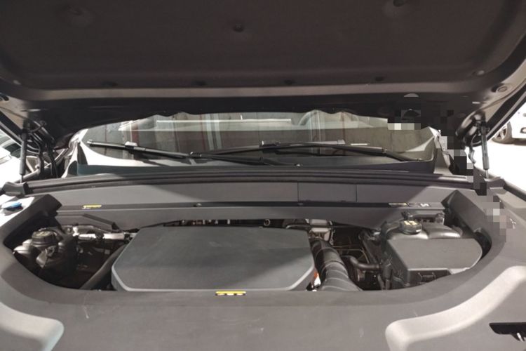 Used Li Auto L9 2022 Max model Engine Bay