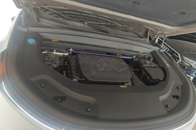 Used Li Auto L9 2022 Max model Engine Bay