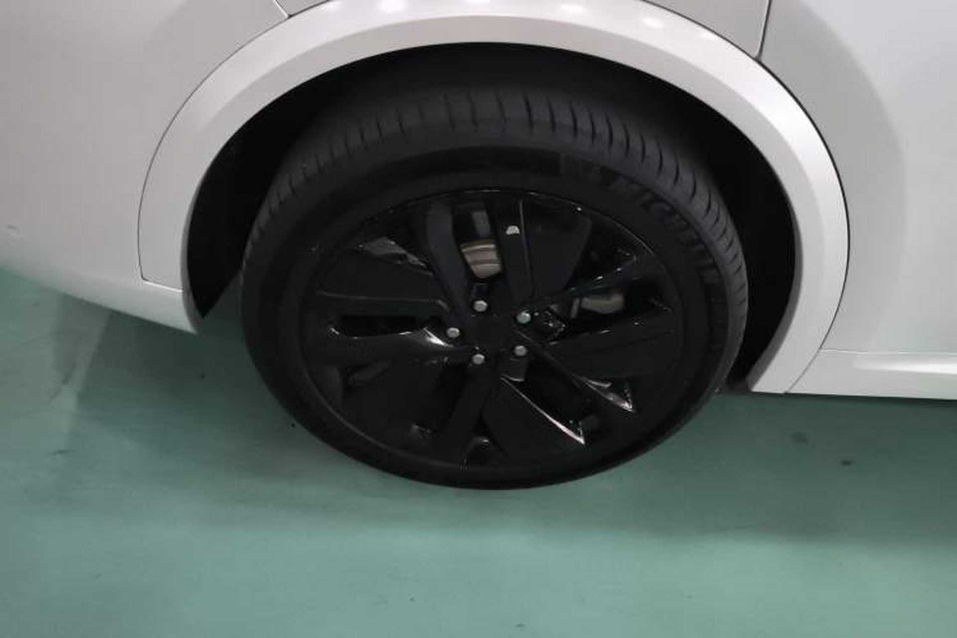 Used Li Auto L9 2022 Max model Exterior 5