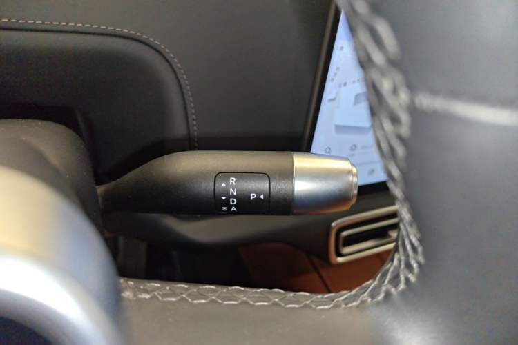 Used Li Auto L9 2022 Max model Gear Lever