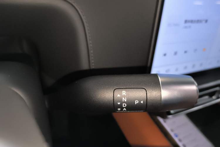 Used Li Auto L9 2022 Max model Gear Lever