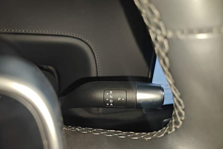 Used Li Auto L9 2022 Max model Gear Lever