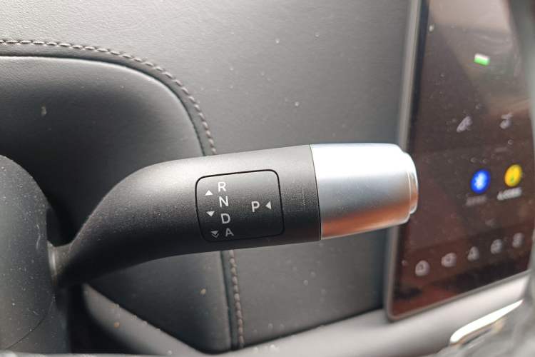 Used Li Auto L9 2022 Max model Gear Lever