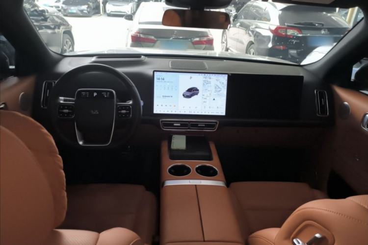 Used Li Auto L9 2022 Max model Interior 1