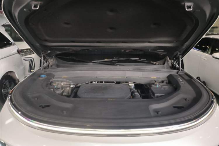 Used Li Auto L9 2022 Max model Interior 3