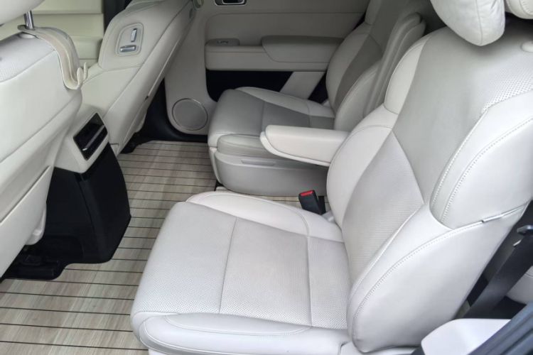 Used Li Auto L9 2022 Max model Interior 3