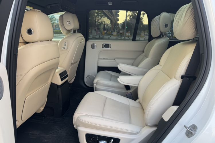 Used Li Auto L9 2022 Max model Interior 5