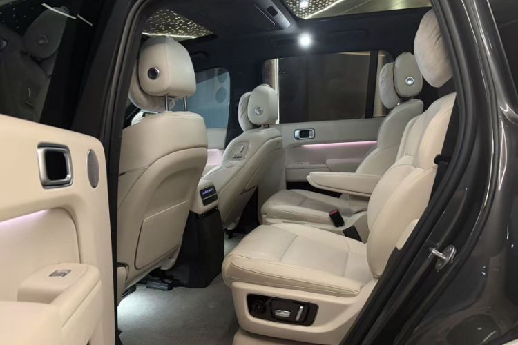 Used Li Auto L9 2022 Max model Interior 9