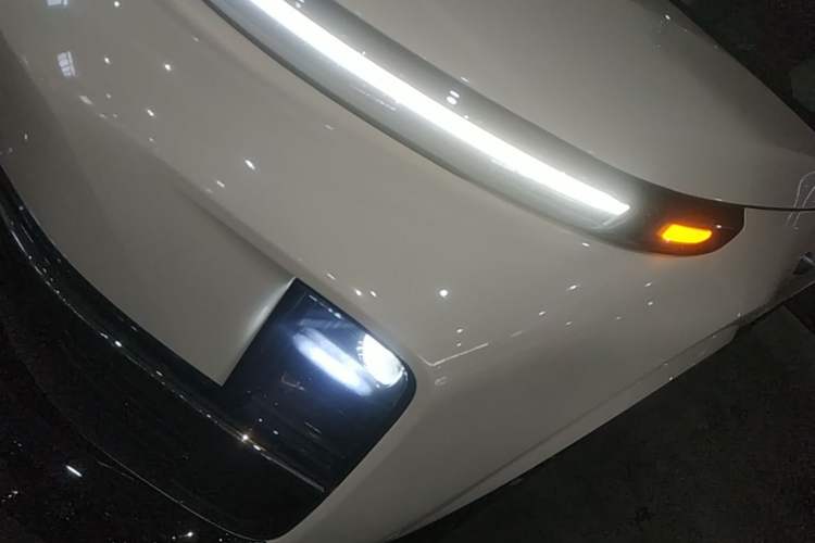 Used Li Auto L9 2022 Max model Left Front Headlight