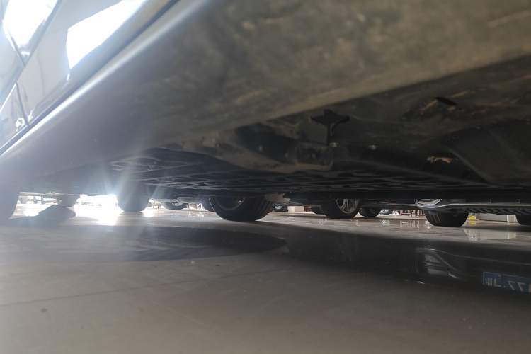 Used Li Auto L9 2022 Max model Left Side Sill