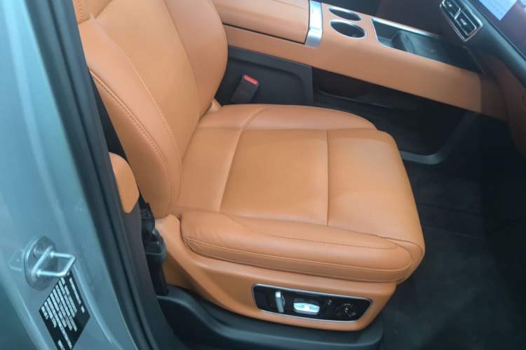 Used Li Auto L9 2022 Max model Right Front Seat