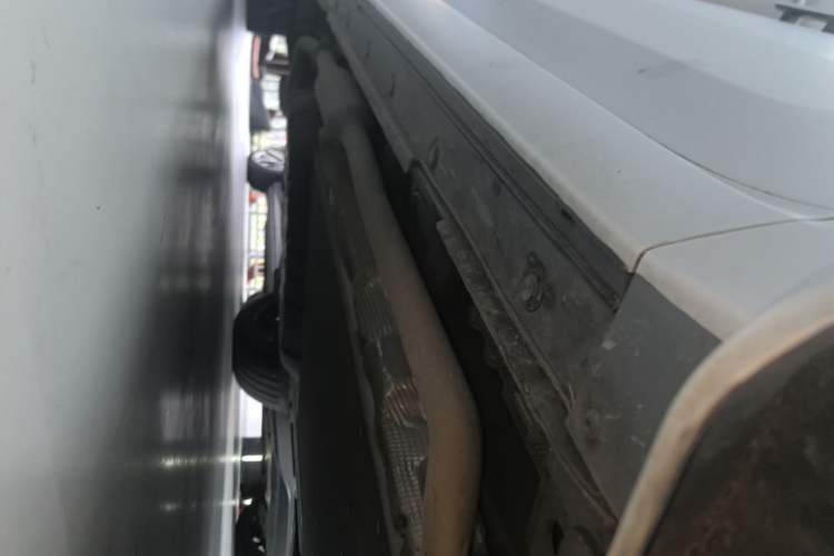Used Li Auto L9 2022 Max model Right Side Sill