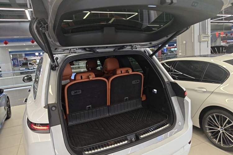 Used Li Auto L9 2022 Max model Trunk