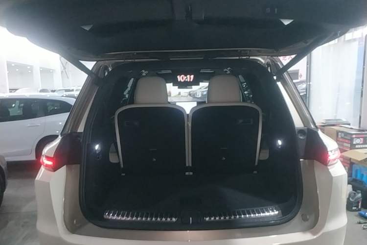 Used Li Auto L9 2022 Max model Trunk