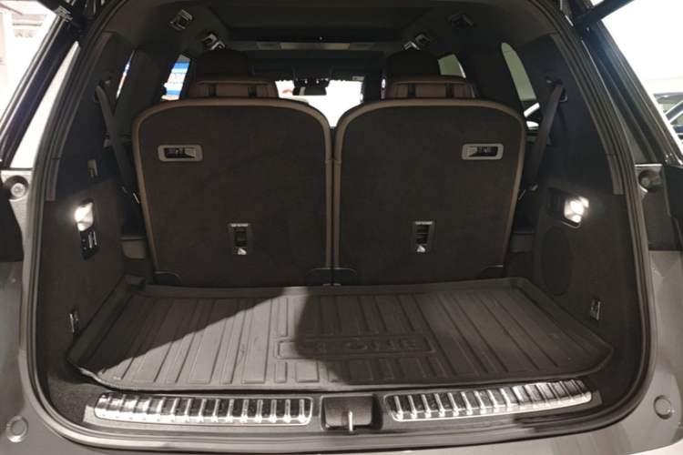 Used Li Auto L9 2022 Max model Trunk