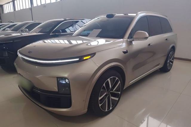 Used Li Auto L9 2022 Max model