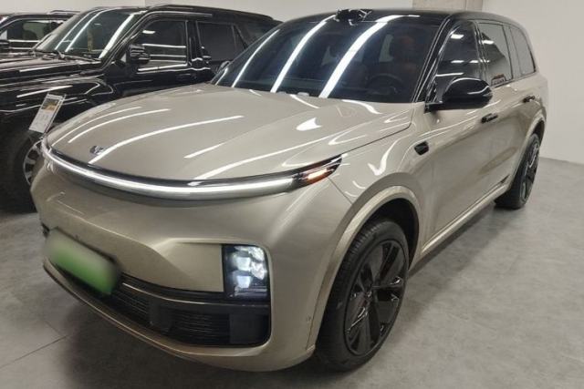 Used Li Auto L9 2022 Max model