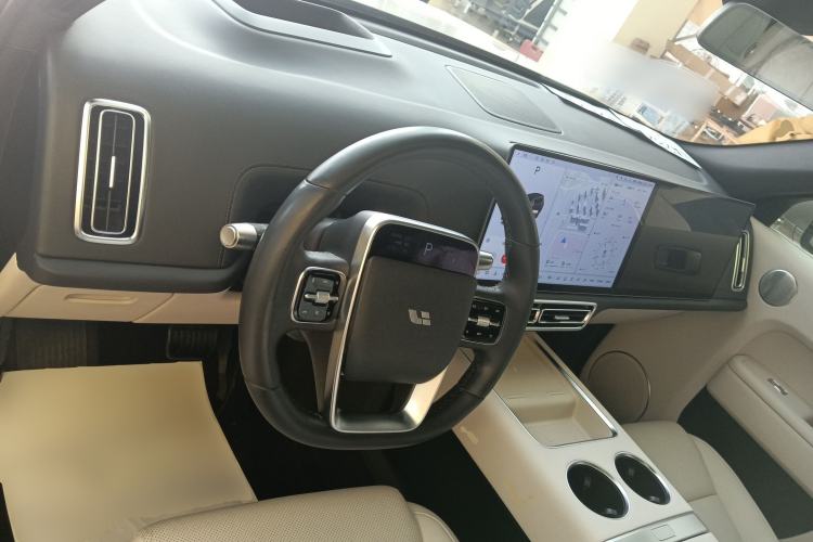 Used Li Auto L9 2022 Max model Center Console