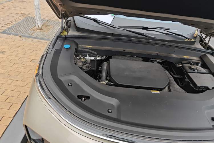 Used Li Auto L9 2022 Max model Engine Bay Right