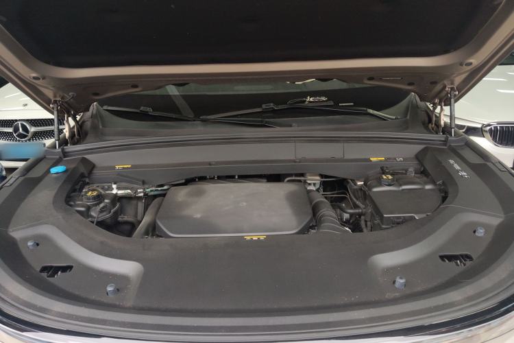 Used Li Auto L9 2022 Max model Engine Bay