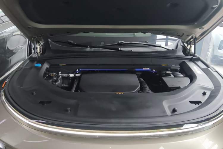 Used Li Auto L9 2022 Max model Engine Bay