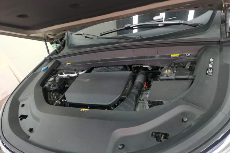 Used Li Auto L9 2022 Max model Engine Bay