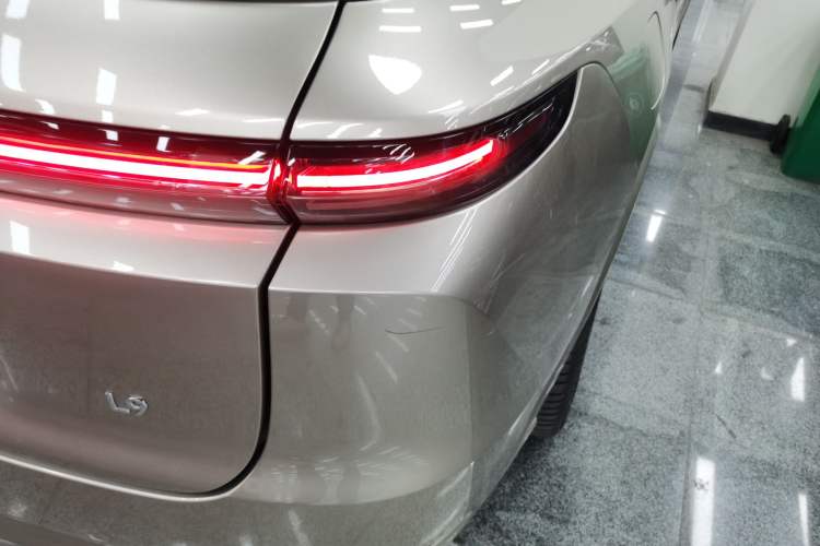 Used Li Auto L9 2022 Max model Exterior 6
