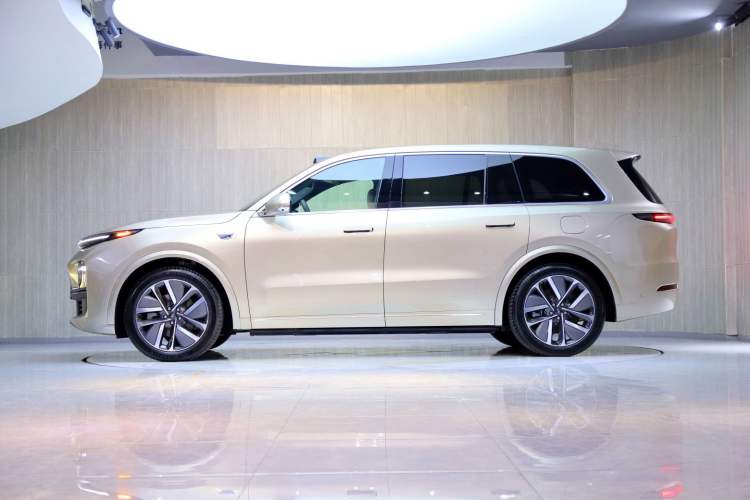 Used Li Auto L9 2022 Max model Exterior 8