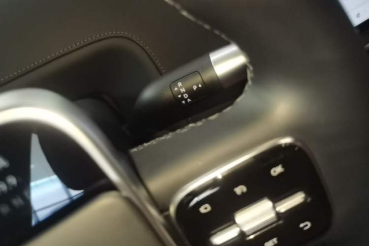 Used Li Auto L9 2022 Max model Gear Lever
