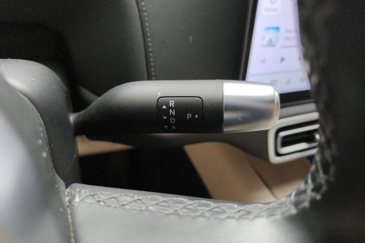 Used Li Auto L9 2022 Max model Gear Lever
