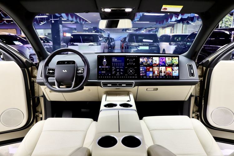 Used Li Auto L9 2022 Max model Interior 2