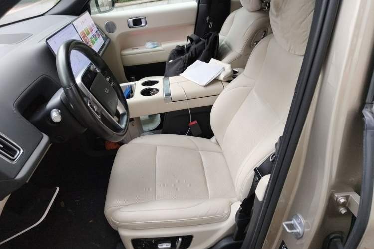 Used Li Auto L9 2022 Max model Left Front Seat