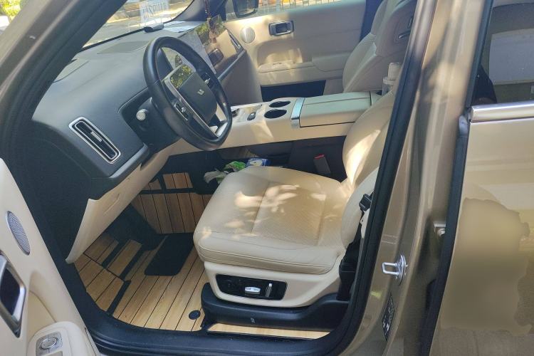 Used Li Auto L9 2022 Max model Left Front Seat