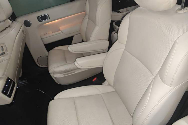Used Li Auto L9 2022 Max model Left Rear Seat
