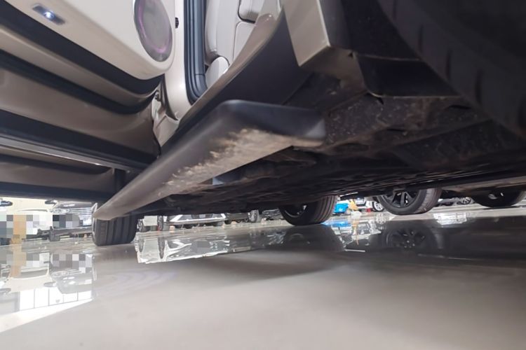 Used Li Auto L9 2022 Max model Left Side Sill