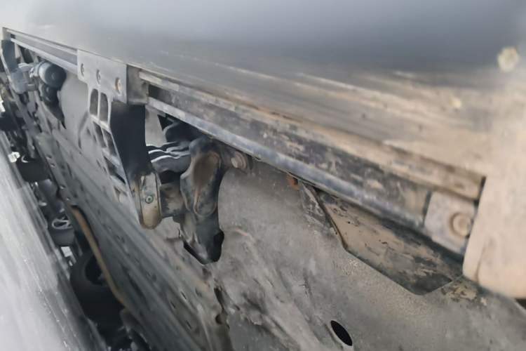 Used Li Auto L9 2022 Max model Left Side Sill