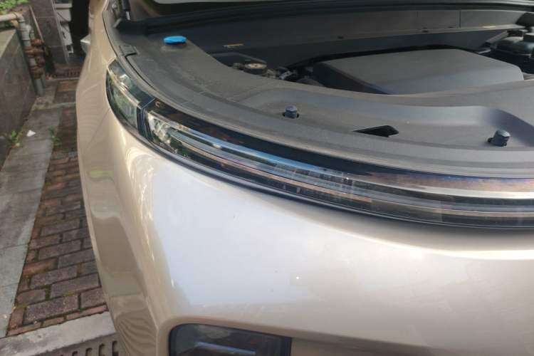 Used Li Auto L9 2022 Max model Right Front Headlight