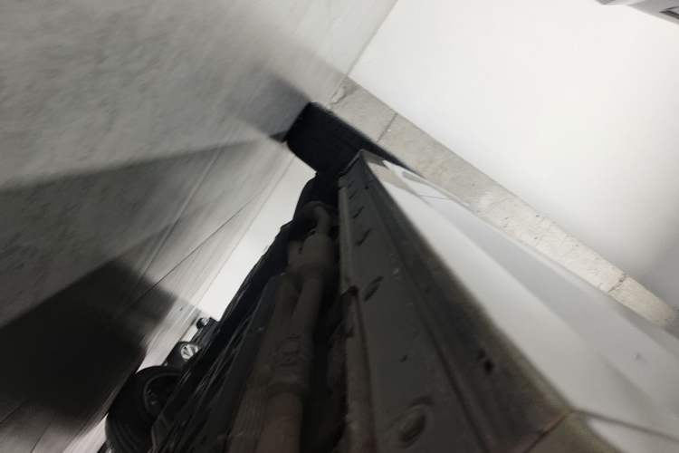 Used Li Auto L9 2022 Max model Right Side Sill