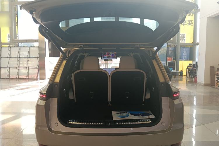 Used Li Auto L9 2022 Max model Trunk
