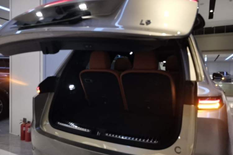 Used Li Auto L9 2022 Max model Trunk