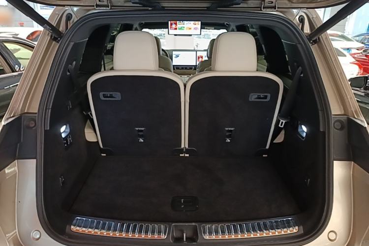 Used Li Auto L9 2022 Max model Trunk