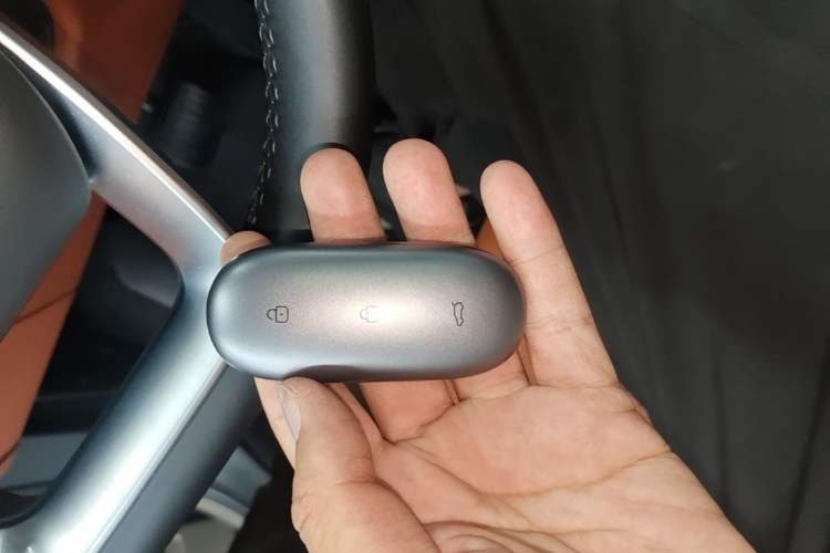Used Li Auto L9 2022 Max model Vehicle Key